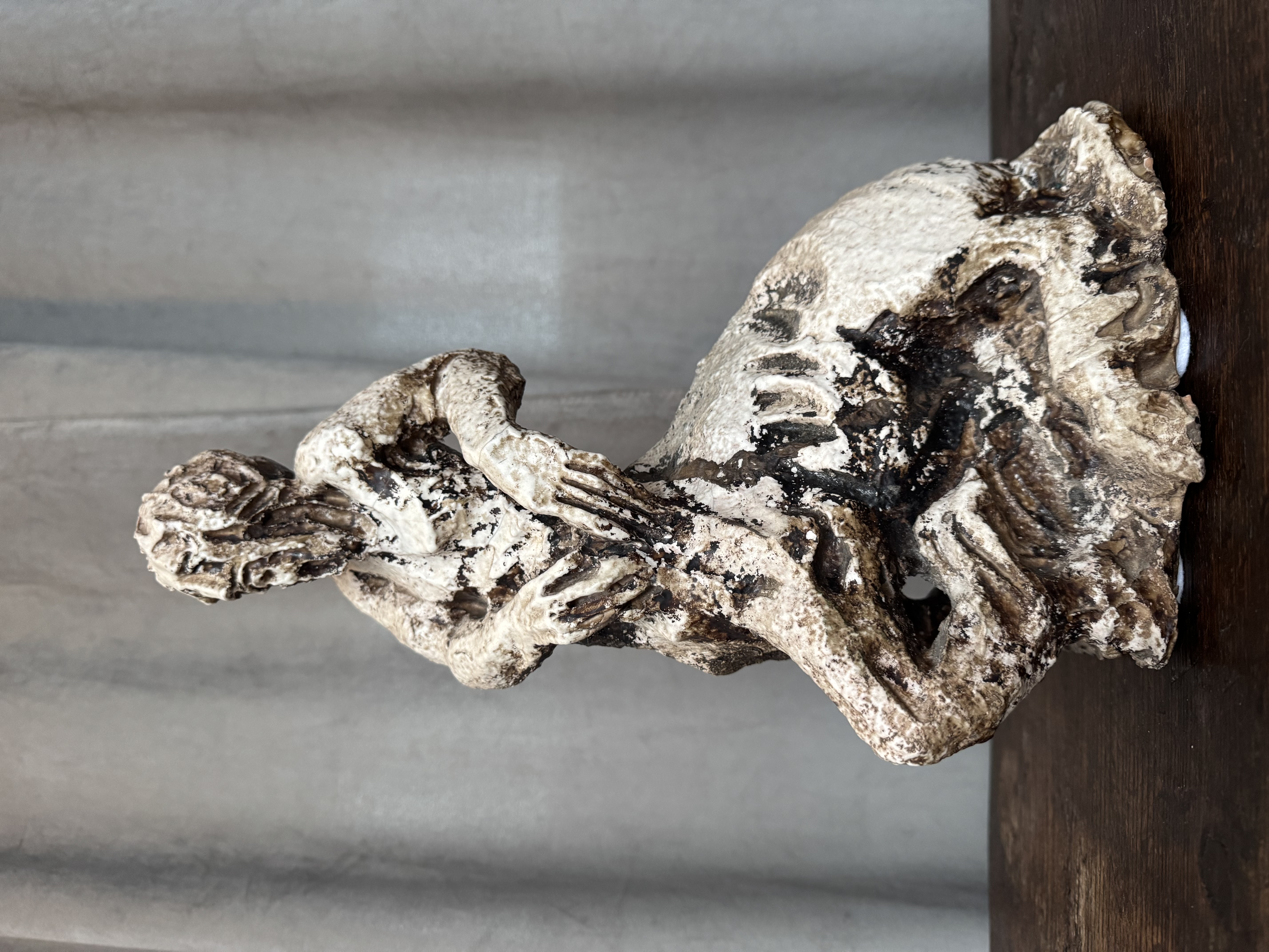 oud expressief beeld van een centaur